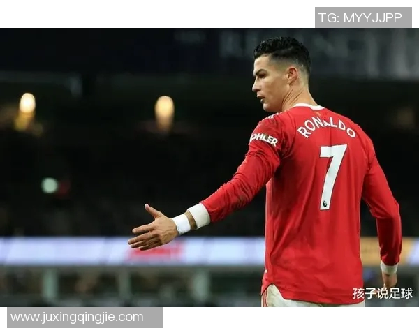 追溯国际传奇足球球星的辉煌岁月与永恒荣耀传世经典